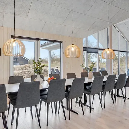 7 Bedroom Beautiful In Sydals *